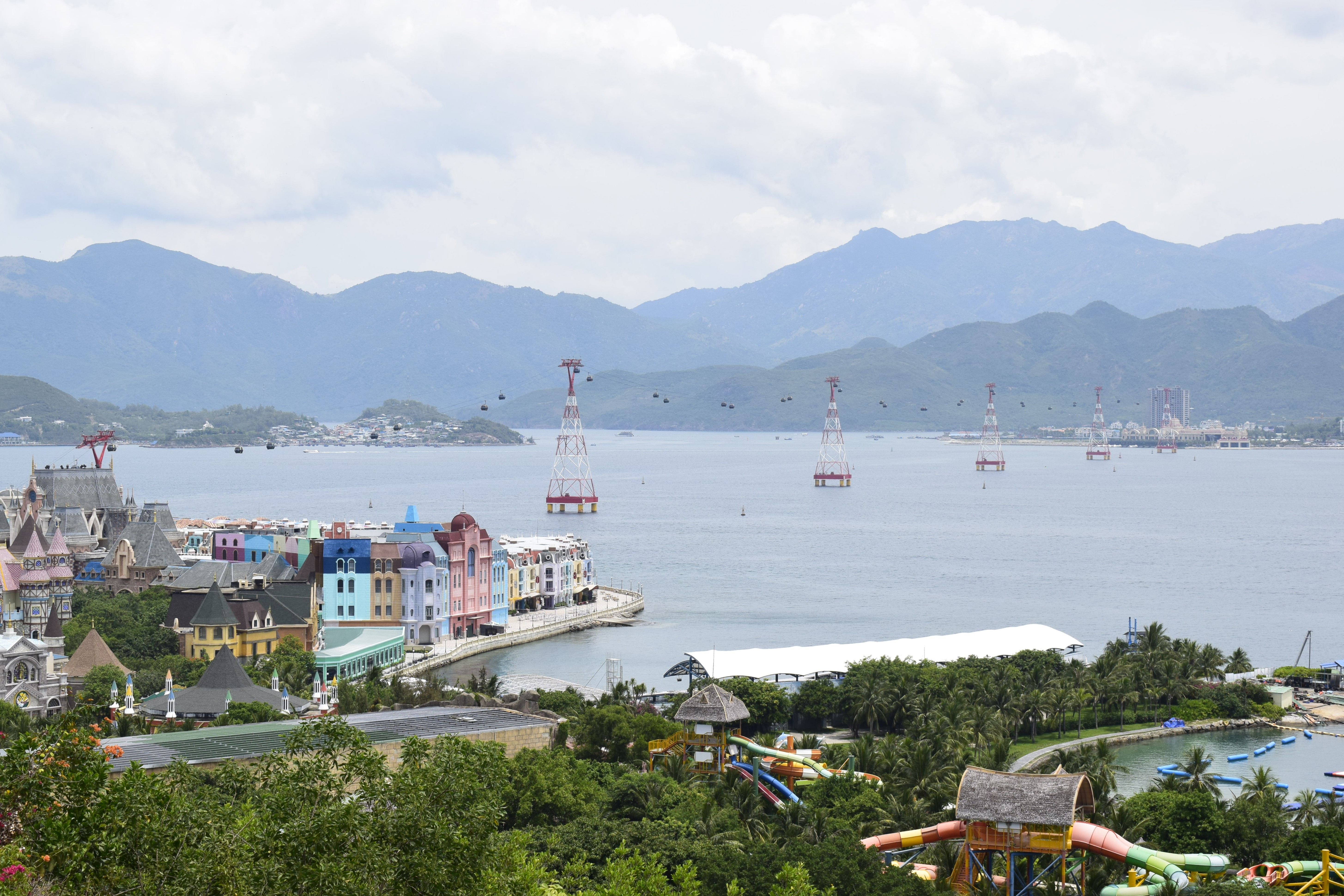 Tour Khám Phá Biển Đảo Nha Trang Đón Trả Tận Nơi